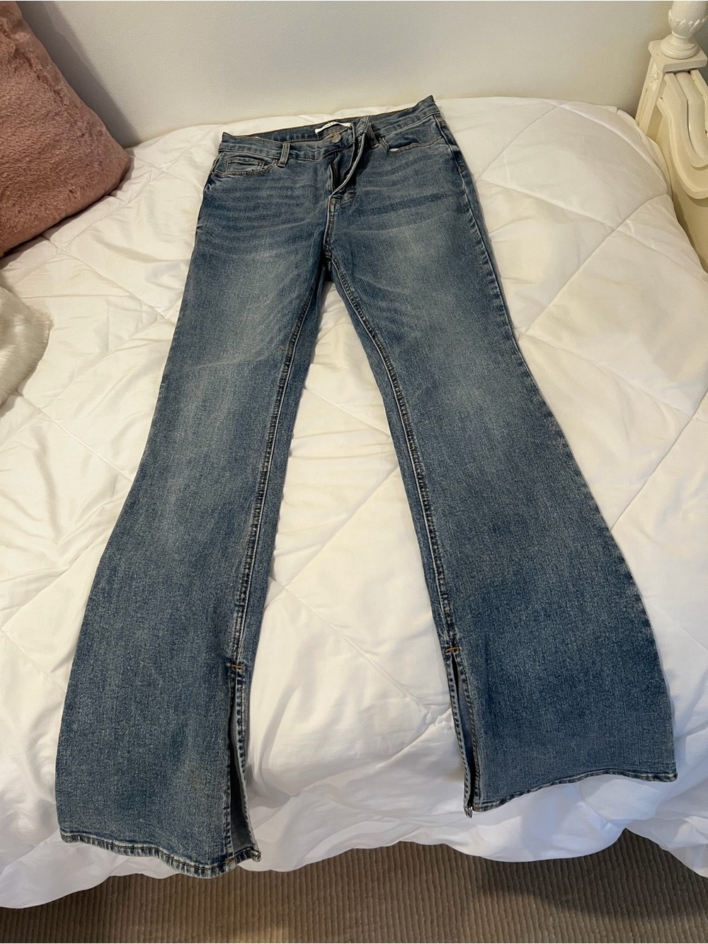 PacSun Dark Blue High Waisted Slim Flare Jeans
MEDIUM INDIGO